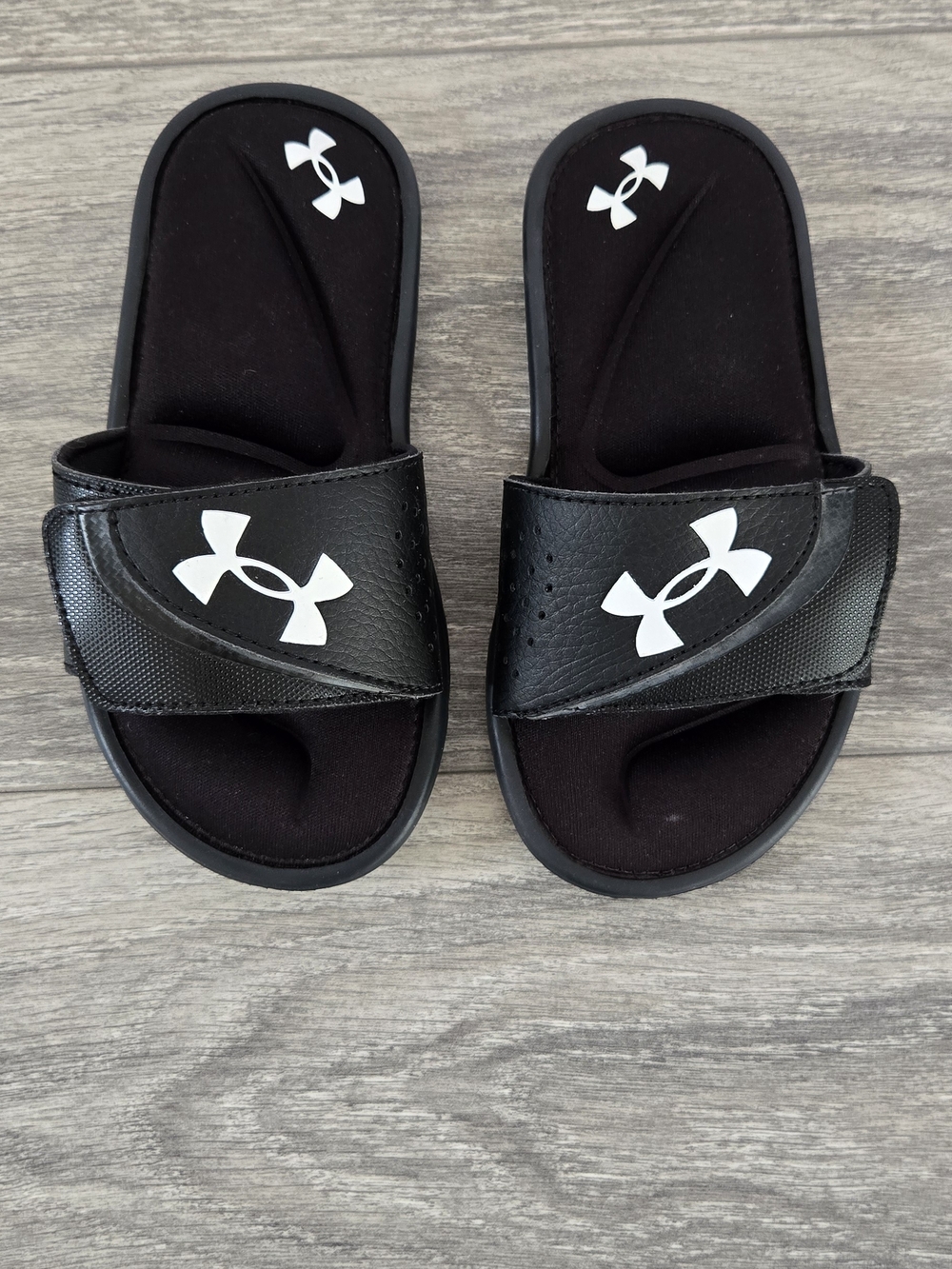 Under Armour Black Slide Sandals - Kid Size 12